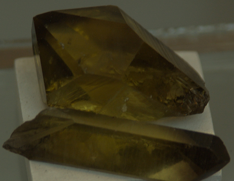 Цитрин (кварц) кристаллы. Полярный Урал