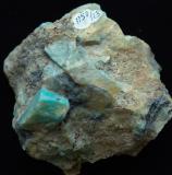 Амазонит кристаллы в пегматите Карелия